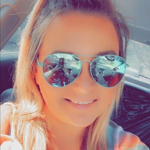 Meet your Posher, Moriah